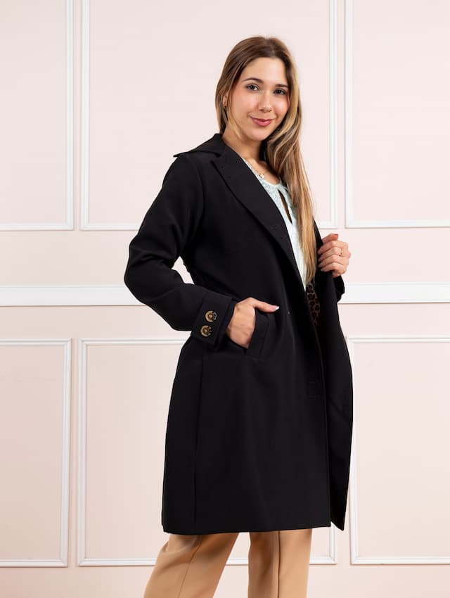 Blazer Negro otoño 2025