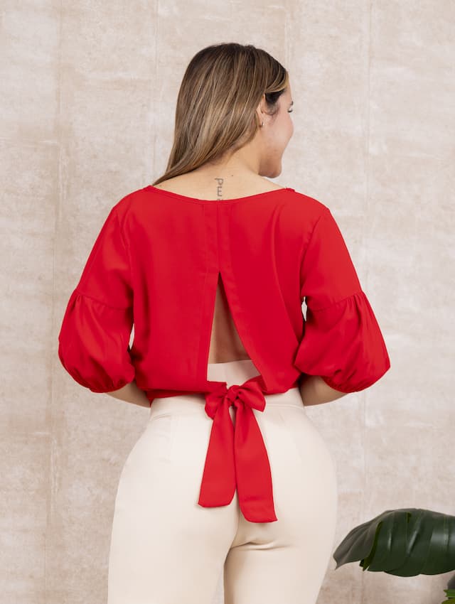 blusa sofia en seda mate-amarre posterior y corte entallado