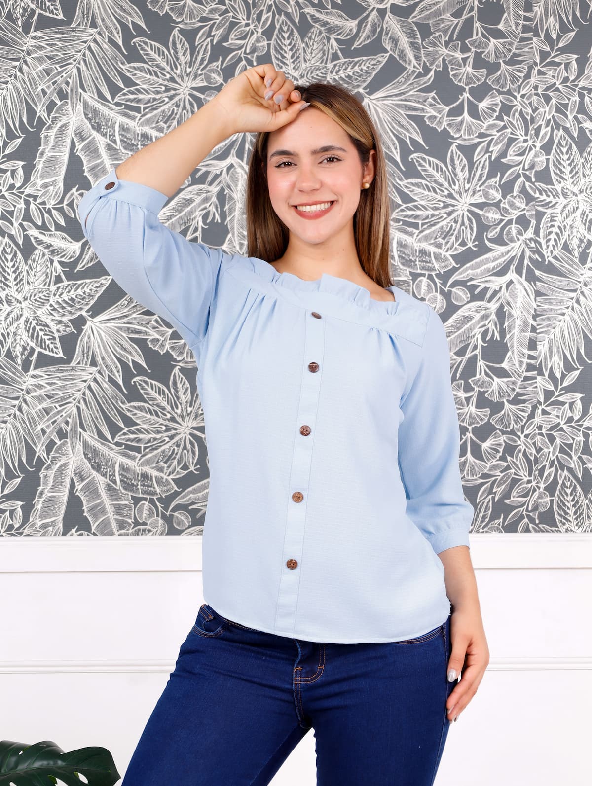 BLUSA PILAR - ESTRUCTURA SUAVE CON PRESENCIA VISUAL